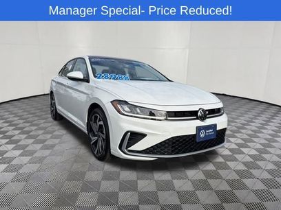 Certified 2025 Volkswagen Jetta SEL