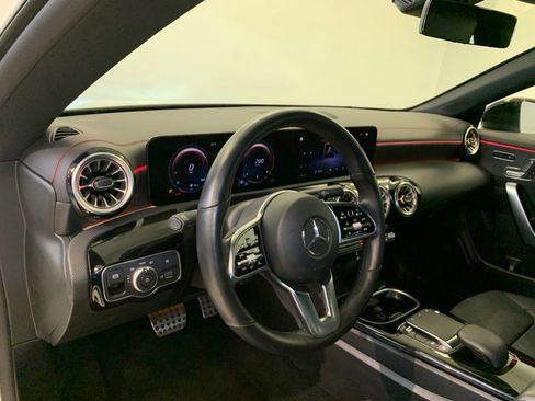 Used 2023 Mercedes-Benz CLA 250 4MATIC image 17