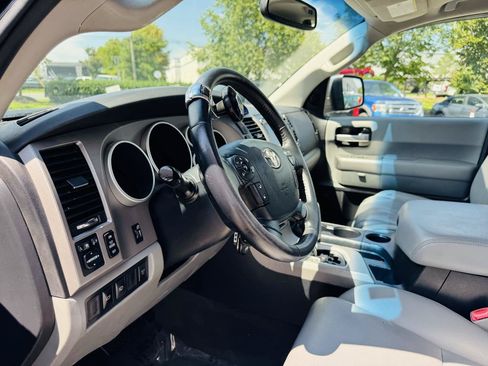 Used 2012 Toyota Sequoia Limited AWD/4WD image 15