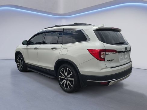 Used 2021 Honda Pilot Touring image 4