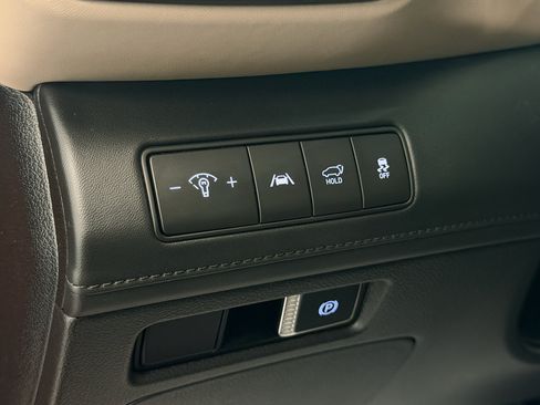 Used 2023 Hyundai Santa Fe SEL w/ Premium Package AWD/4WD image 17