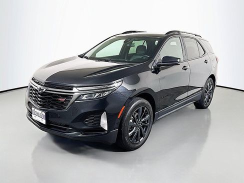 Used 2023 Chevrolet Equinox RS w/ LPO, Floor Liner Package AWD/4WD image 3