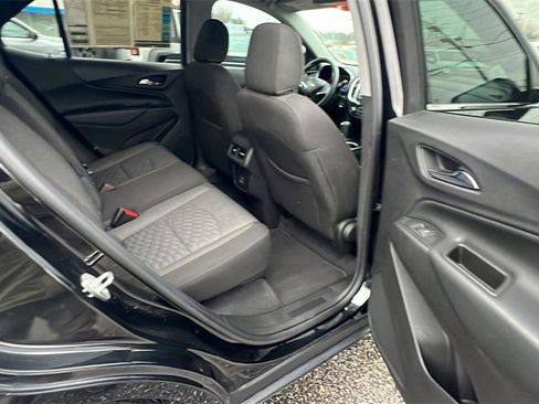 Used 2020 Chevrolet Equinox LT image 18