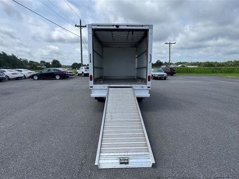 Used 2019 Ford Transit 350 138 RWD image 28