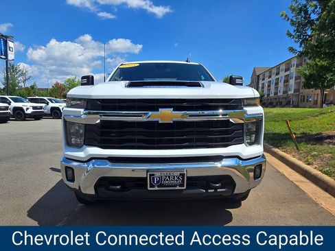 Certified 2025 Chevrolet Silverado 2500 LT AWD/4WD image 46