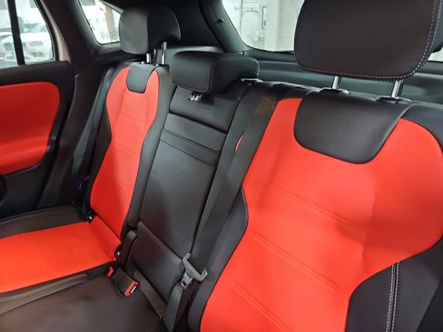 Certified 2025 Mercedes-Benz GLA 35 AMG 4MATIC image 16