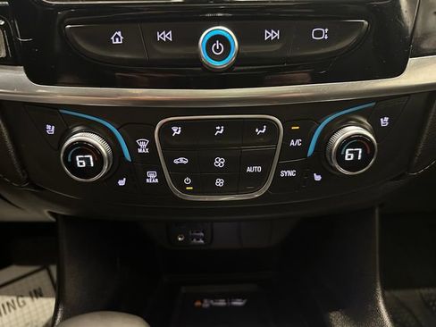 Used 2023 Chevrolet Traverse Premier w/ LPO, Floor Liner Package AWD/4WD image 14