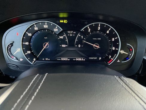 Used 2017 BMW 540i xDrive image 8