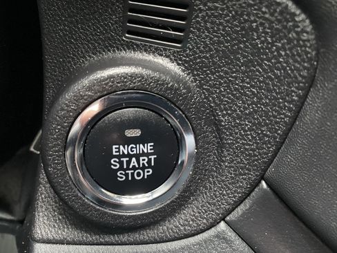 Used 2023 Subaru Outback Limited XT image 32