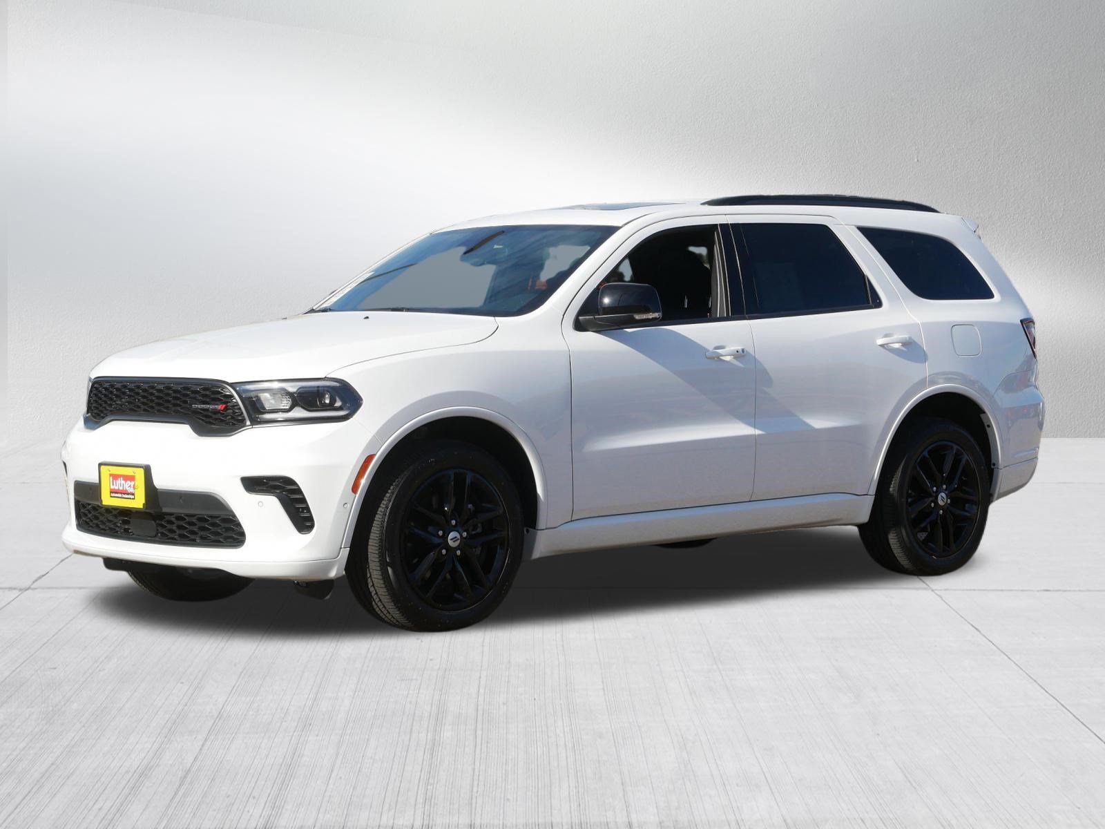 Used 2025 Dodge Durango GT AWD/4WD image 3