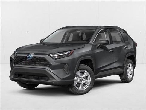 Used 2025 Toyota RAV4 LE AWD/4WD image 1
