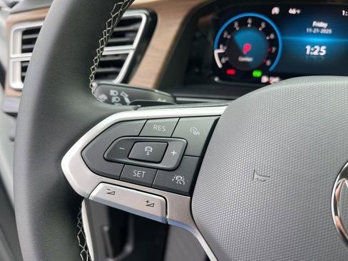 New 2026 Volkswagen Atlas SE AWD/4WD image 18