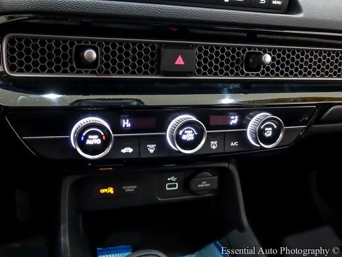 Used 2022 Honda Civic LX image 21