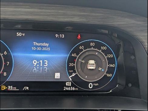 Used 2024 Volkswagen Atlas SEL Premium R-Line image 11