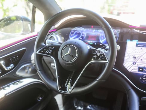 Certified 2023 Mercedes-Benz EQS 580 4MATIC Sedan image 13