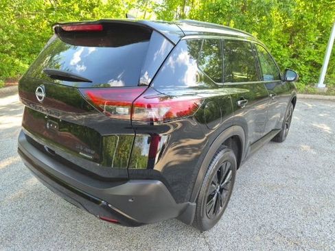 Used 2023 Nissan Rogue SV w/ SV Premium B Package AWD/4WD image 7