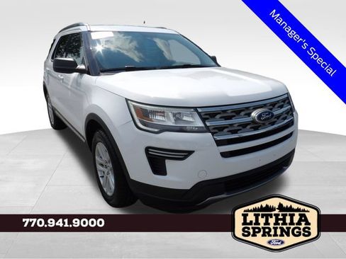 Certified 2018 Ford Explorer XLT AWD/4WD image 1