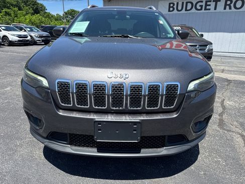 Used 2020 Jeep Cherokee Latitude Plus AWD/4WD image 2