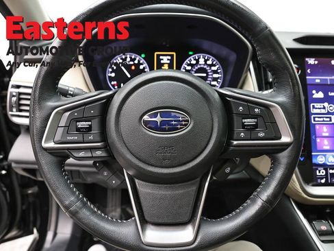 Used 2022 Subaru Outback Limited AWD/4WD image 10