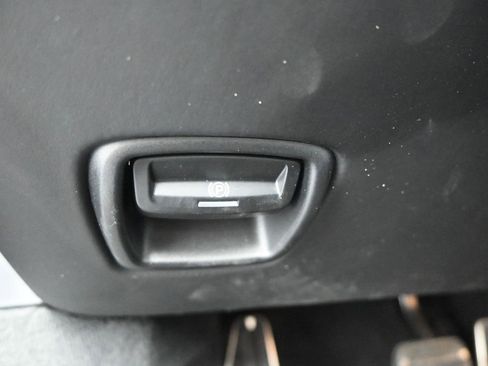 Used 2017 Porsche 911 Carrera S image 20