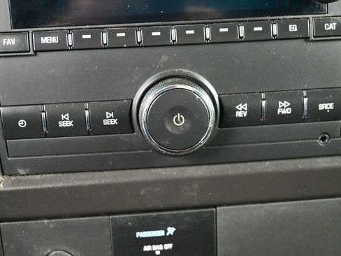 Used 2019 GMC Savana 2500 Work Van w/ Driver Convenience Package image 24