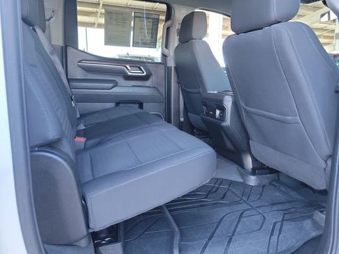 Certified 2025 Chevrolet Silverado 1500 LT w/ LPO, Dark Essentials Package image 23