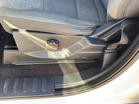 Used 2022 Ford F150 XLT w/ Trailer Tow Package image 23