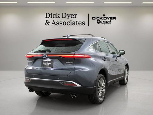 Used 2021 Toyota Venza Limited AWD/4WD image 11