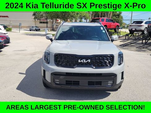 Used 2024 Kia Telluride SX Prestige X-Pro AWD/4WD image 2