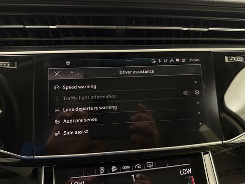 Used 2021 Audi Q7 3.0T Premium Plus image 19