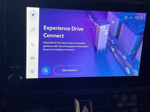 New 2026 Toyota Corolla Cross L image 18