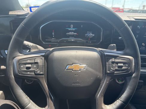 Used 2023 Chevrolet Silverado 1500 High Country w/ Technology Package AWD/4WD image 13