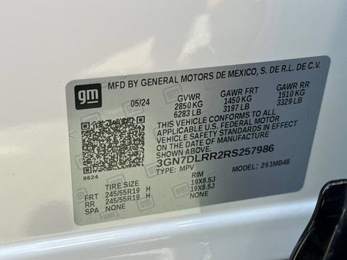 Used 2024 Chevrolet Equinox EV LT w/ LPO, Trailering Package AWD/4WD image 51
