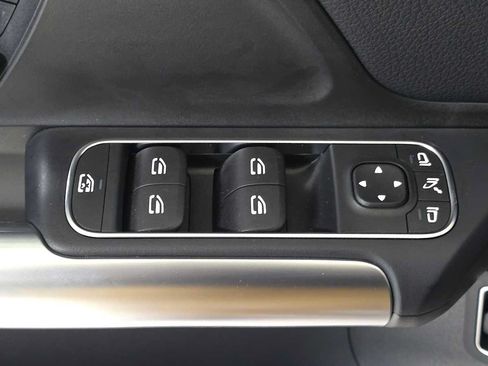 Used 2026 Mercedes-Benz GLA 250 4MATIC image 24