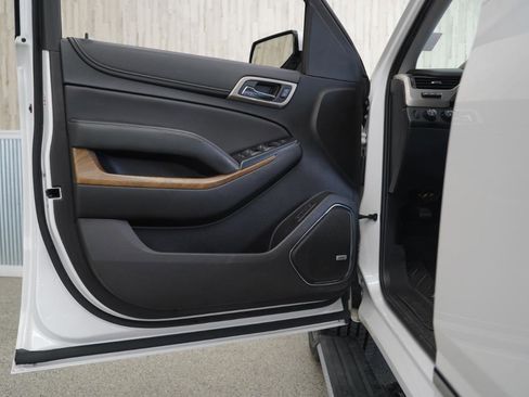 Used 2020 GMC Yukon Denali w/ Open Road Package AWD/4WD image 28