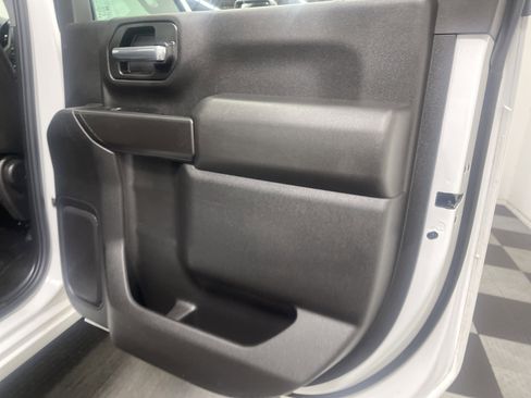 Used 2024 Chevrolet Silverado 2500 W/T image 18