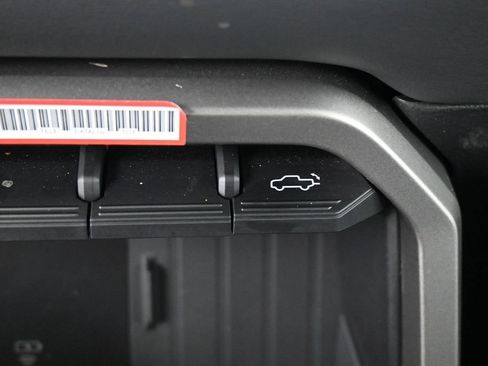 Certified 2026 Toyota Tundra Platinum AWD/4WD image 25