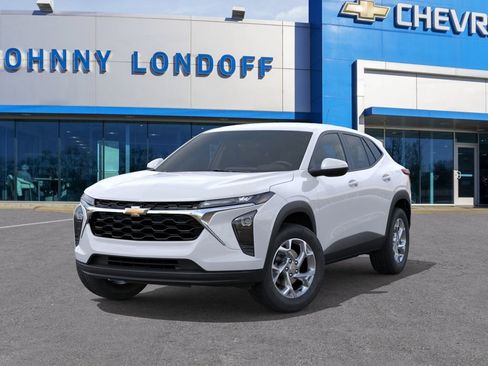 New 2026 Chevrolet Trax LS w/ LS Convenience Package image 6