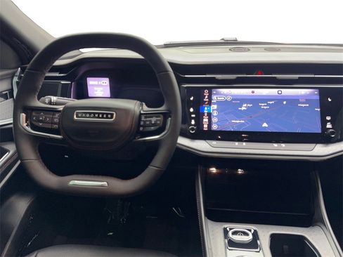 Used 2025 Jeep Wagoneer S Limited image 55