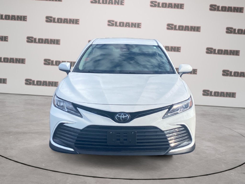 Used 2023 Toyota Camry LE FWD image 3