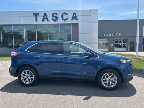 Used 2024 Ford Edge SEL AWD/4WD image 8