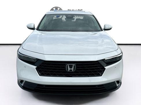 Used 2026 Honda Accord Touring image 2
