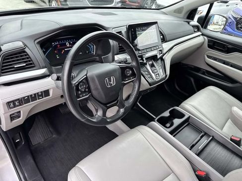 Certified 2022 Honda Odyssey Touring image 18