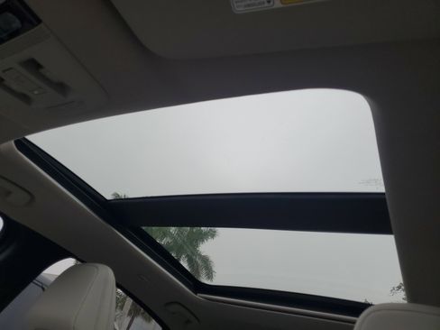 Used 2023 Nissan Ariya FWD image 29