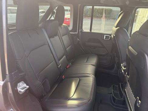 New 2026 Jeep Wrangler Unlimited Rubicon 392 image 18
