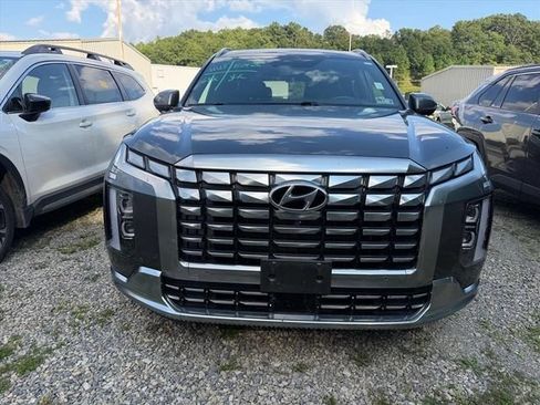 Used 2023 Hyundai Palisade Calligraphy w/ Cargo Package AWD/4WD image 4