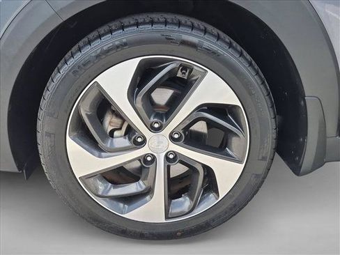Used 2018 Hyundai Tucson Value FWD image 25