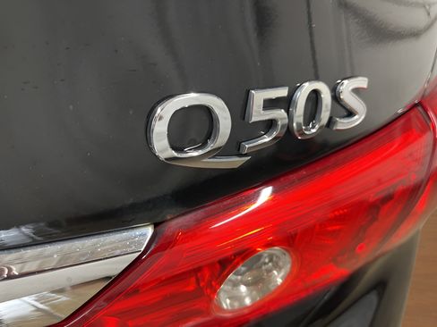 Used 2017 INFINITI Q50 Sport AWD/4WD image 13