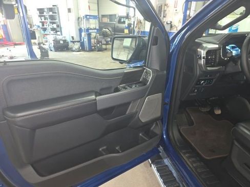 Used 2025 Ford F150 Lariat w/ Equipment Group 501A Mid image 13