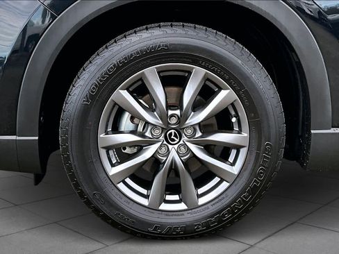 Used 2023 MAZDA CX-9 Touring image 10